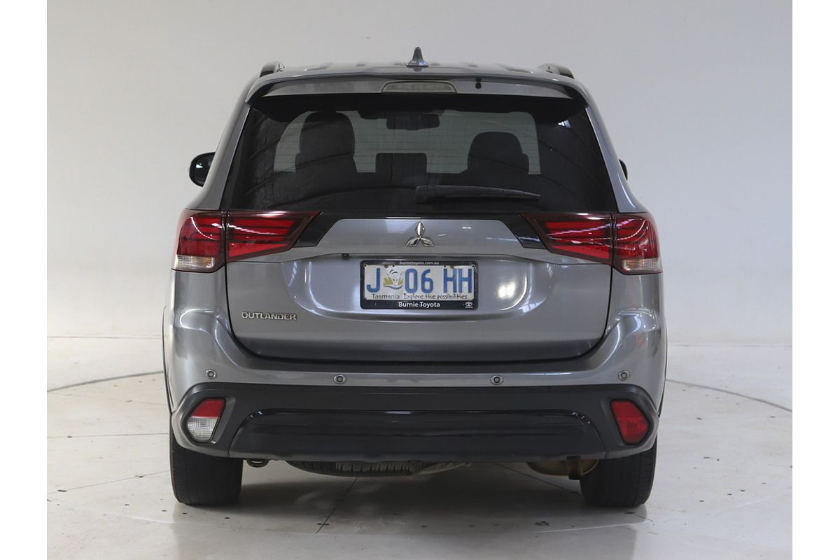 2020 Mitsubishi ZL Outlander BLACK EDN 2.4L P CVT 2WD 7S