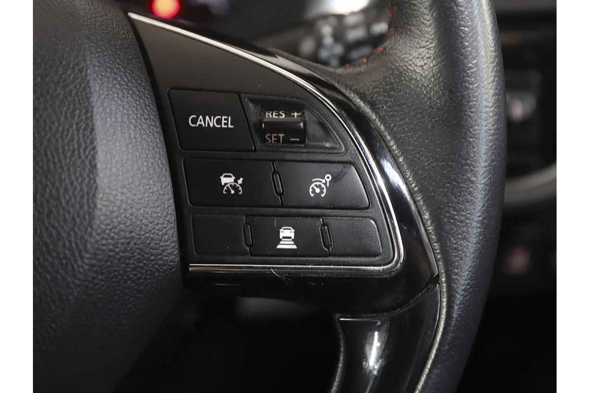2020 Mitsubishi ZL Outlander BLACK EDN 2.4L P CVT 2WD 7S