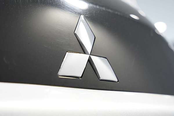 2020 Mitsubishi Pajero GLX NX