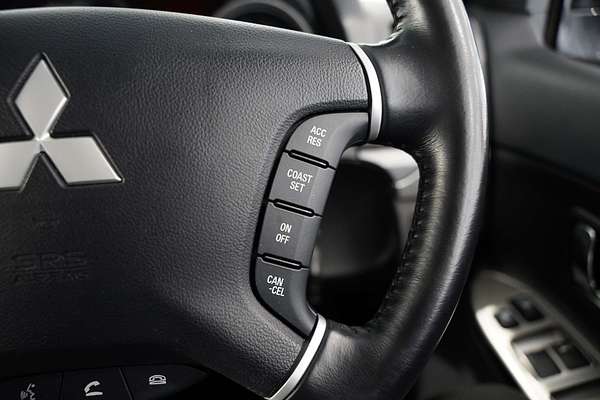 2020 Mitsubishi Pajero GLX NX