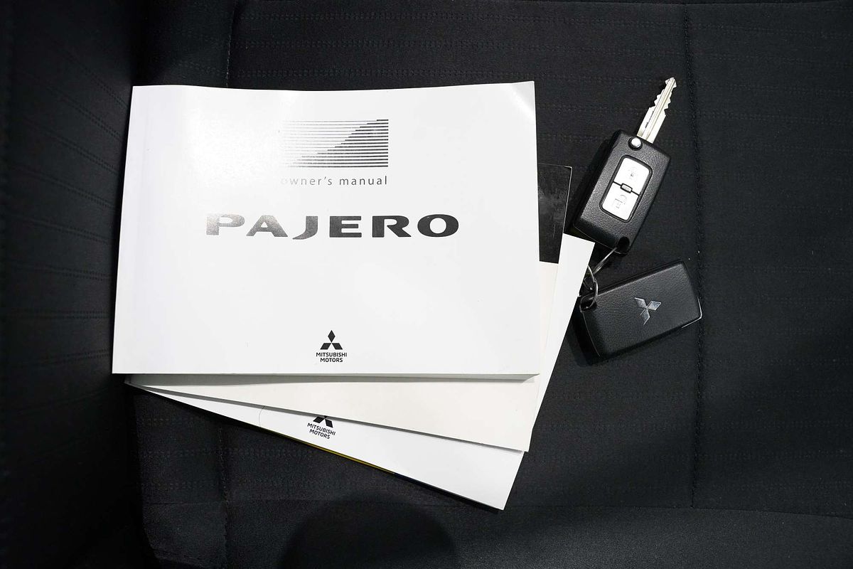 2020 Mitsubishi Pajero GLX NX