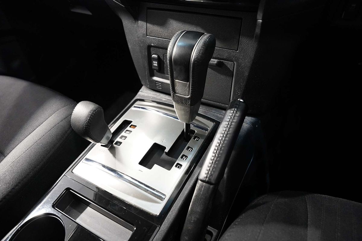 2020 Mitsubishi Pajero GLX NX