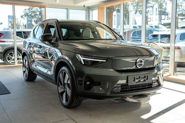 2025 Volvo EX40 Ultra Single Motor Extended Range
