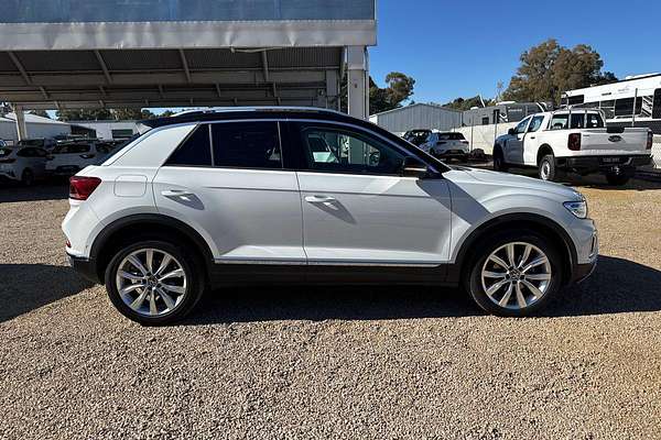 2023 Volkswagen T-Roc 110TSI Style D11
