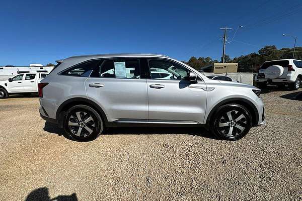 2022 Kia Sorento Sport MQ4