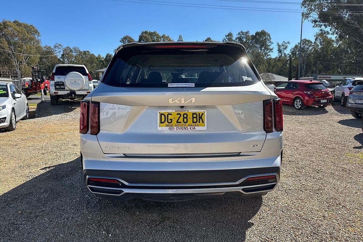 2022 Kia Sorento Sport MQ4