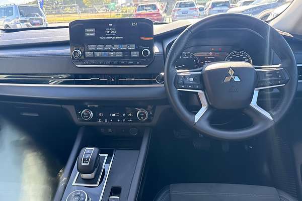 2024 Mitsubishi Outlander Aspire ZM