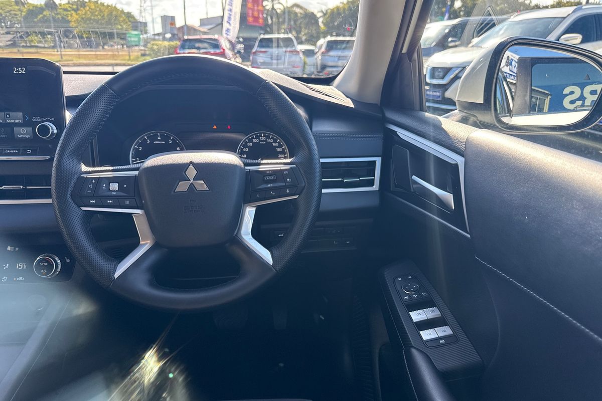 2024 Mitsubishi Outlander Aspire ZM