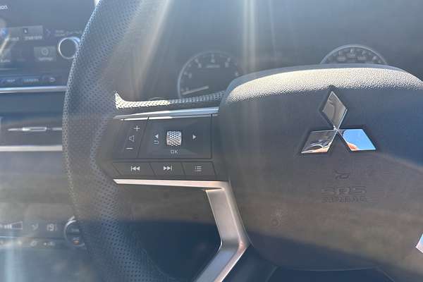 2024 Mitsubishi Outlander Aspire ZM
