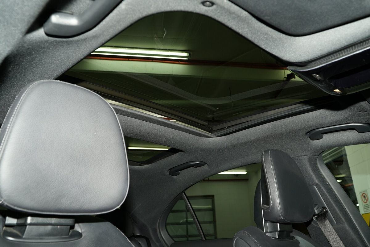 2021 Mercedes-Benz C-Class C300 W206
