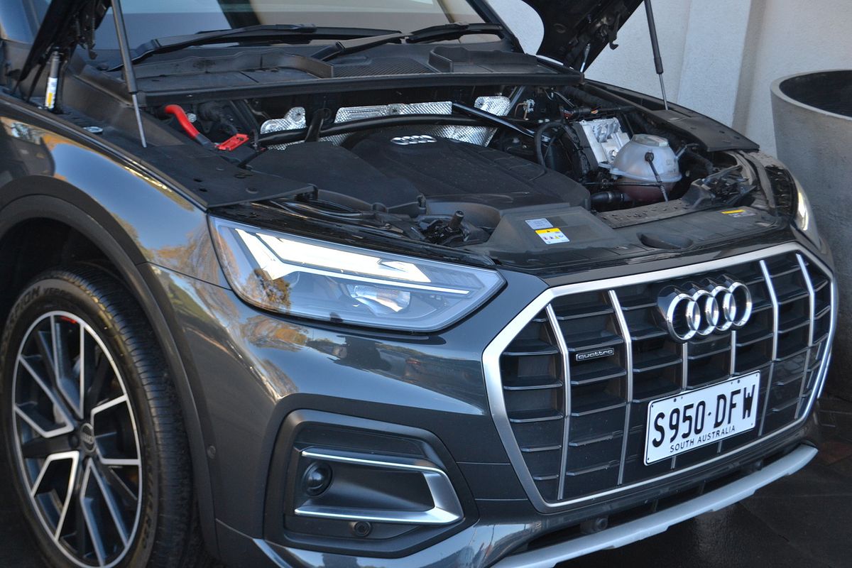 2023 Audi Q5 45 TFSI Sport FY