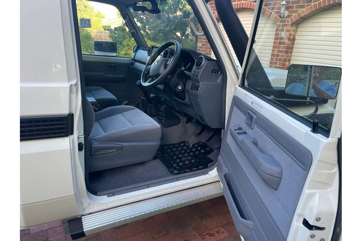 2024 Toyota Landcruiser GXL VDJL79R 4X4