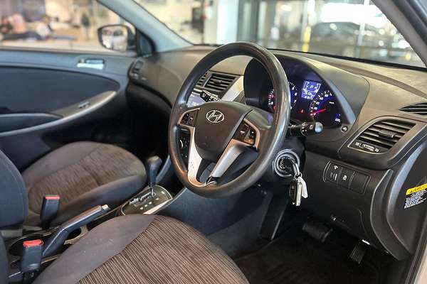 2015 Hyundai Accent Active RB2
