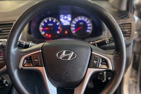 2015 Hyundai Accent Active RB2
