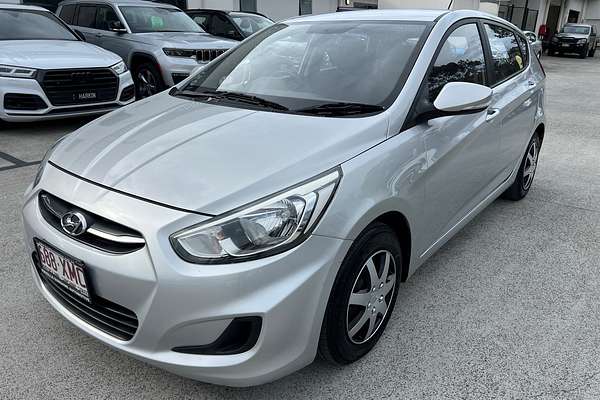 2015 Hyundai Accent Active RB2
