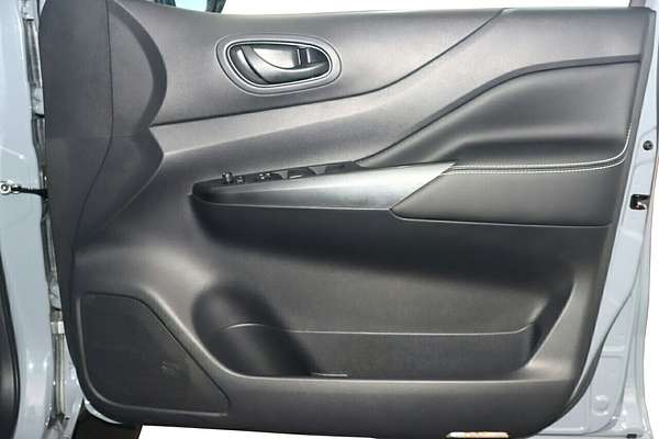 2025 Nissan Navara PRO-4X Warrior D23 4X4