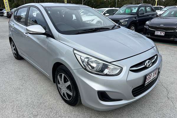 2015 Hyundai Accent Active RB2
