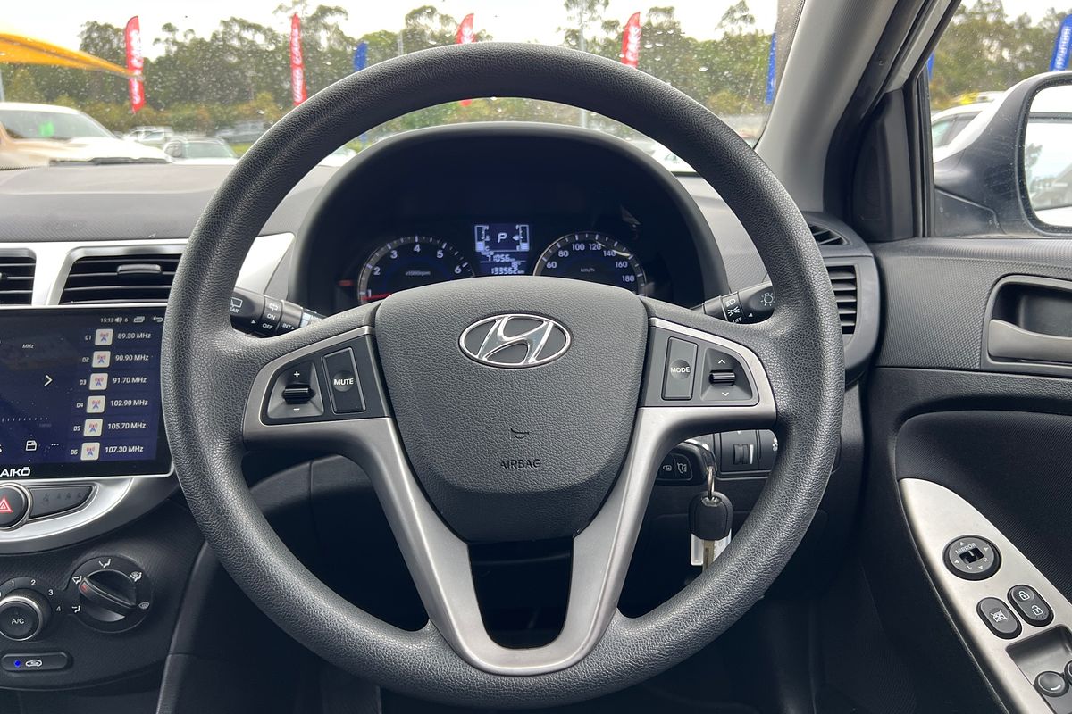 2015 Hyundai Accent Active RB2