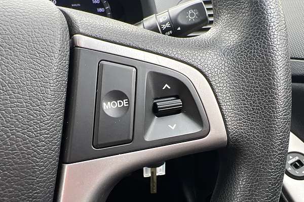 2015 Hyundai Accent Active RB2