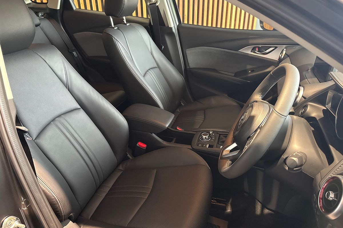 2025 Mazda CX-3 G20 Akari DK