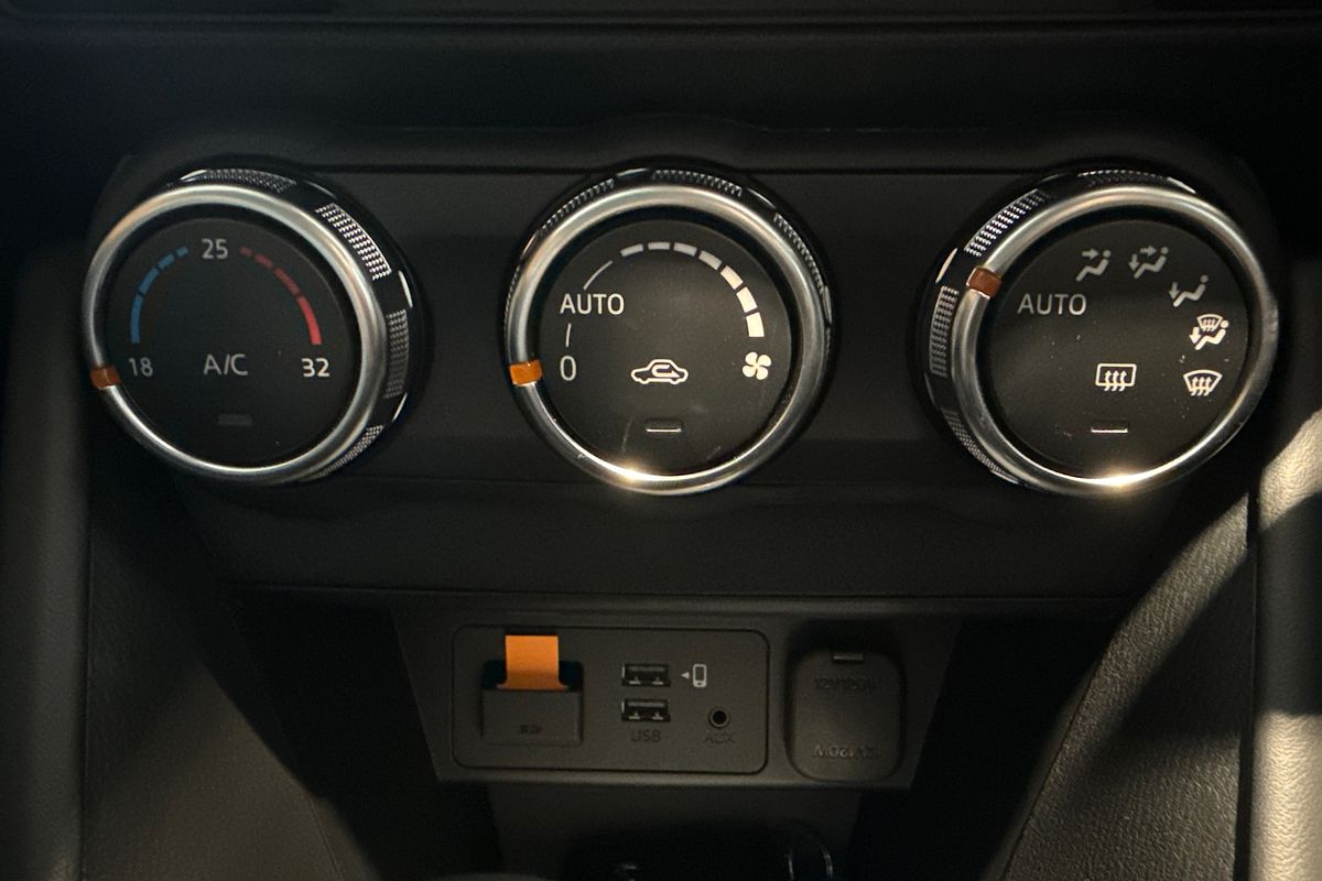 2025 Mazda CX-3 G20 Akari DK