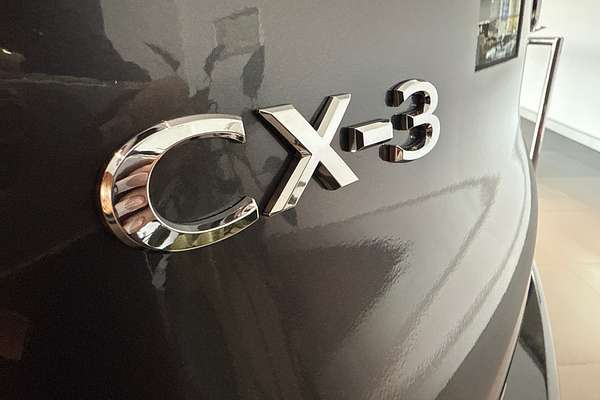 2025 Mazda CX-3 G20 Akari DK