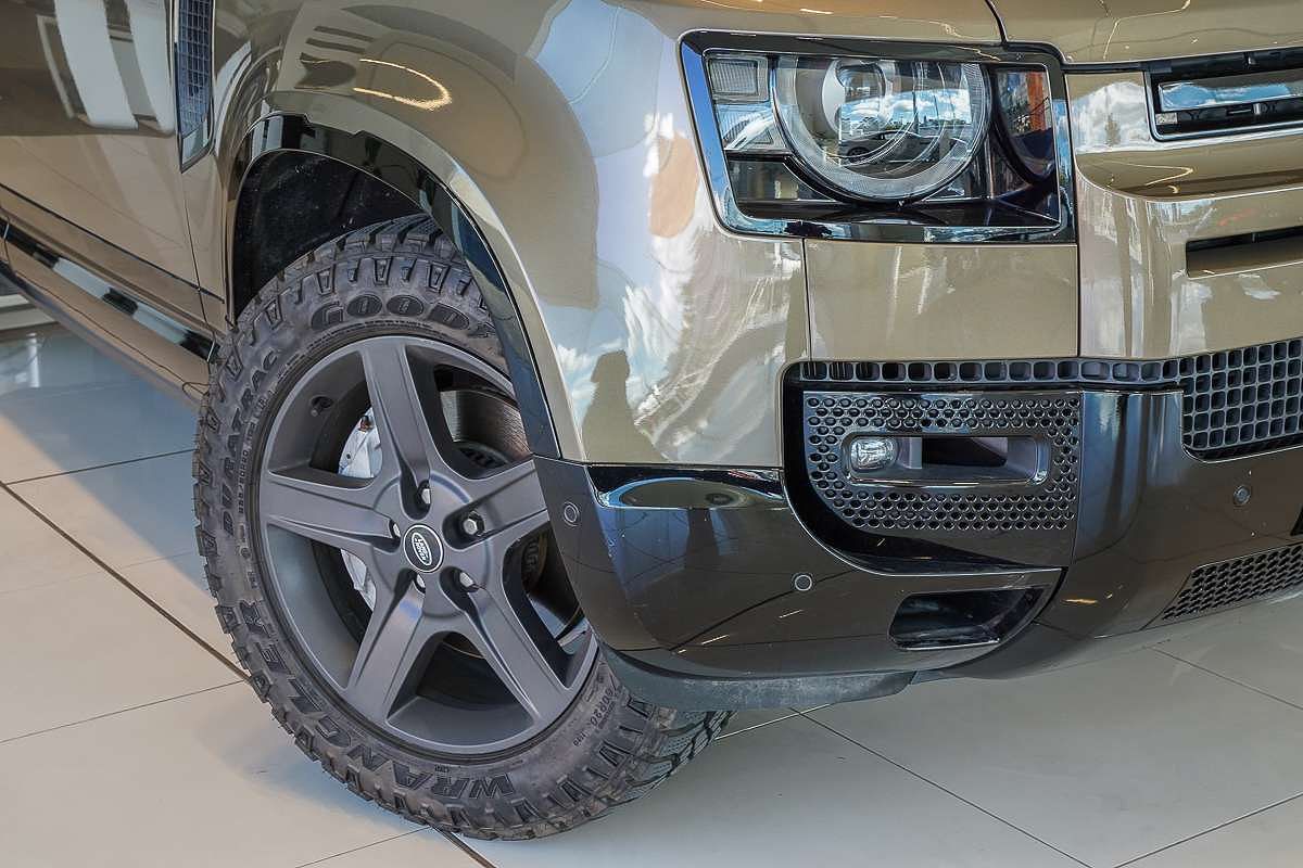 2021 Land Rover Defender 110 P400 X-Dynamic HSE L663