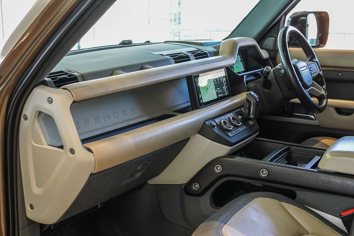 2021 Land Rover Defender 110 P400 X-Dynamic HSE L663