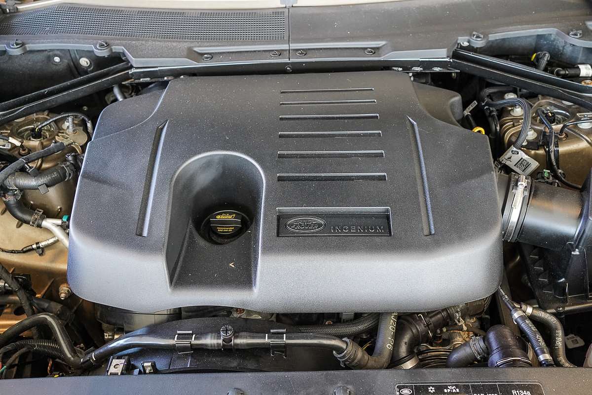2021 Land Rover Defender 110 P400 X-Dynamic HSE L663