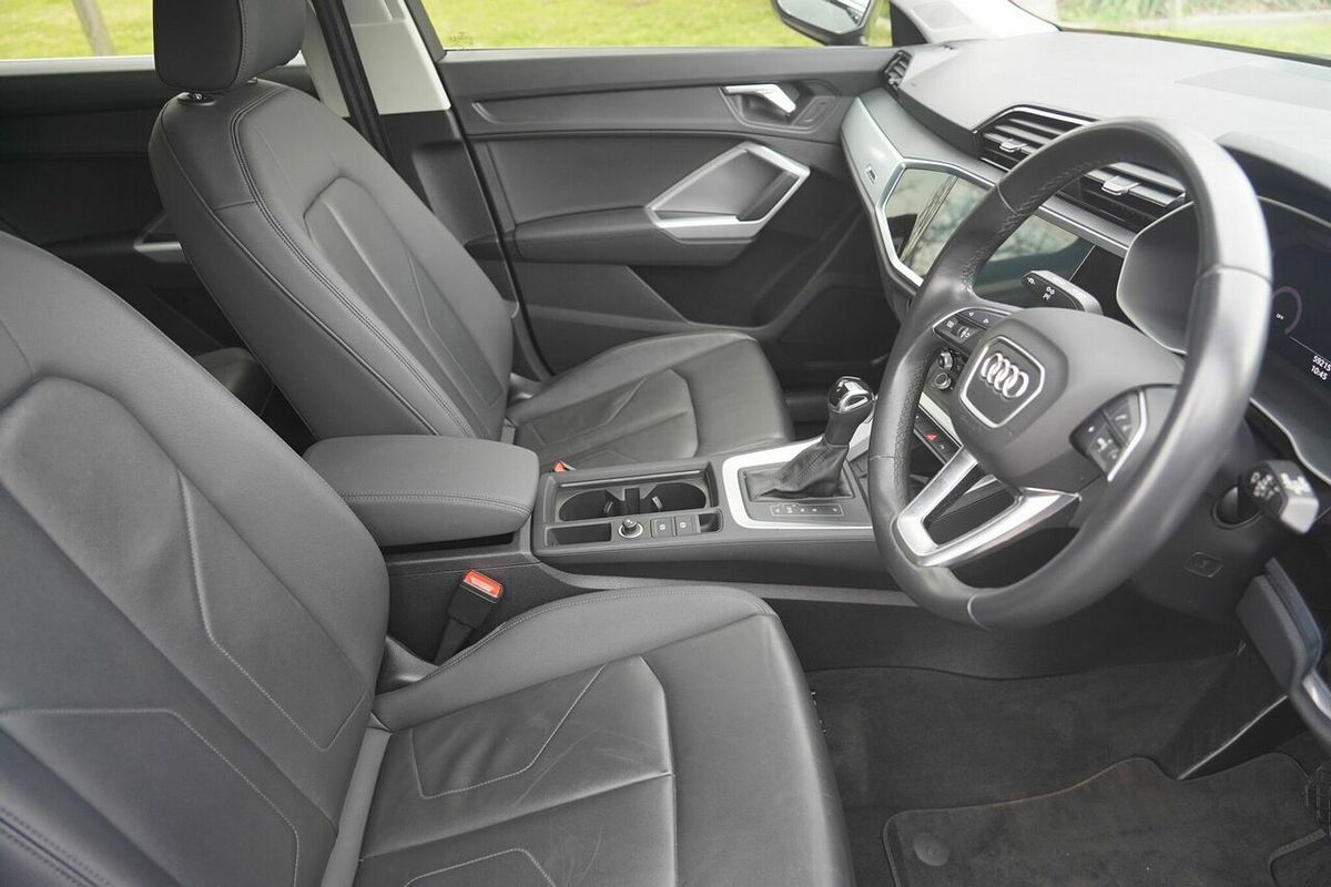 2020 Audi Q3 35 TFSI F3