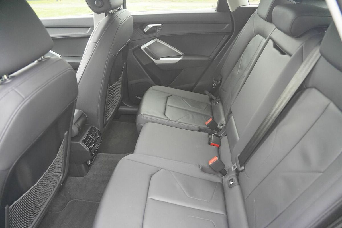 2020 Audi Q3 35 TFSI F3