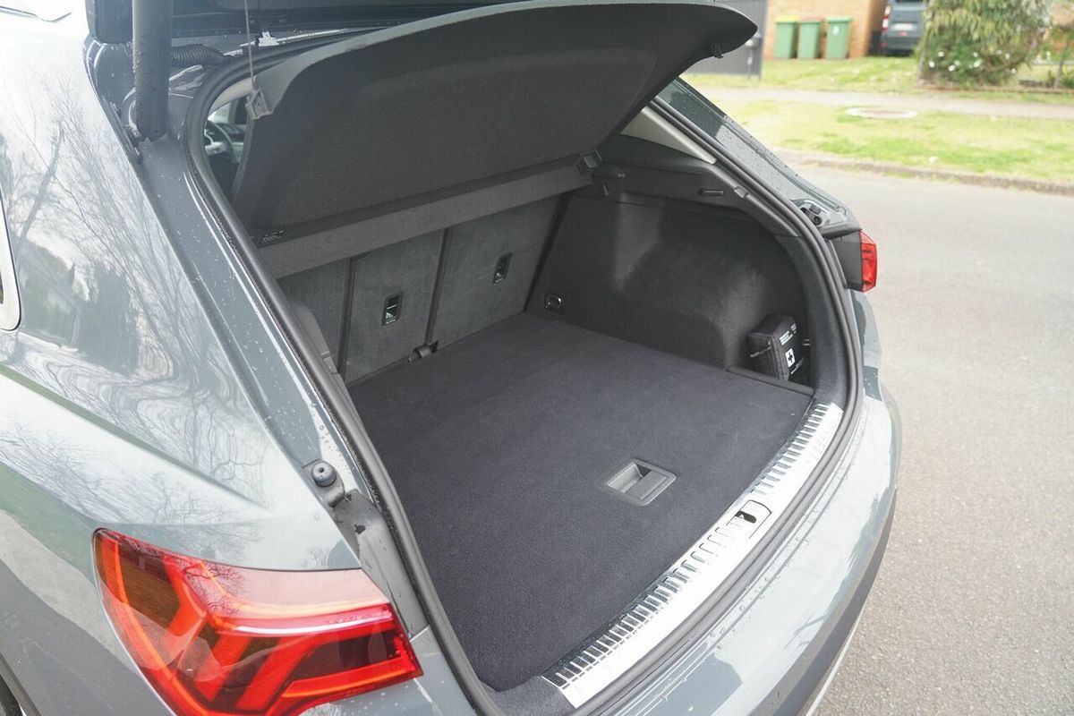 2020 Audi Q3 35 TFSI F3