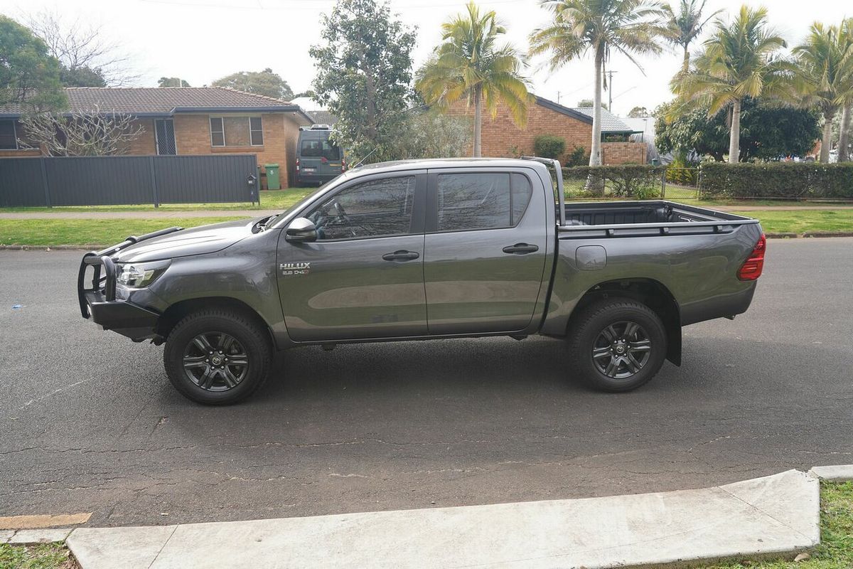 2020 Toyota Hilux SR GUN126R 4X4