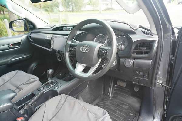 2020 Toyota Hilux SR GUN126R 4X4