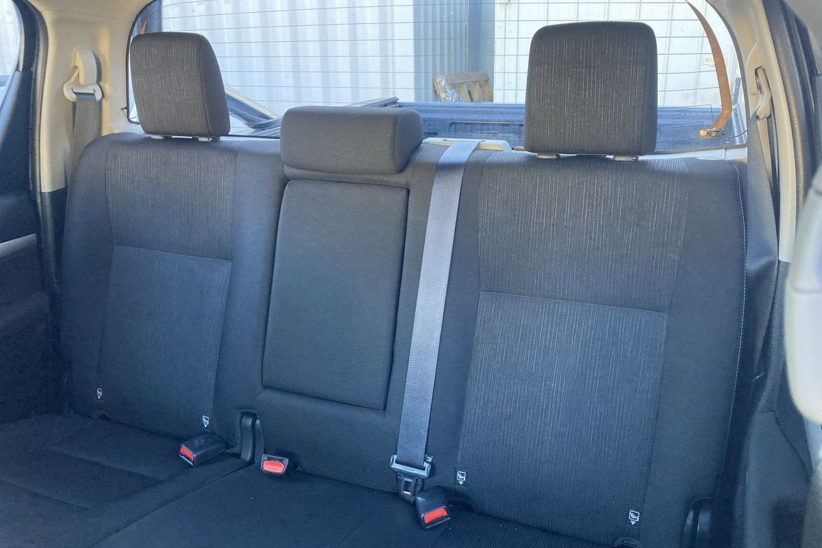 2020 Toyota Hilux SR5 GUN126R 4X4