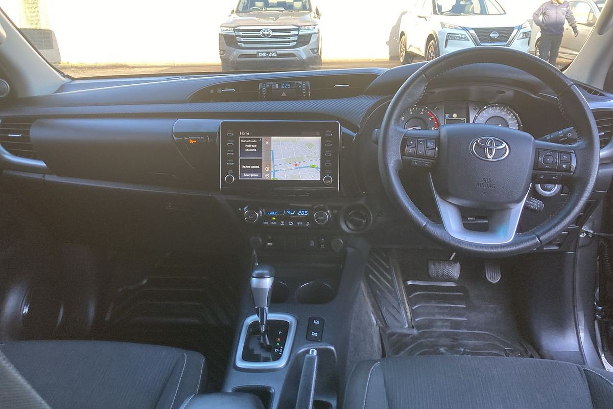2020 Toyota Hilux SR5 GUN126R 4X4