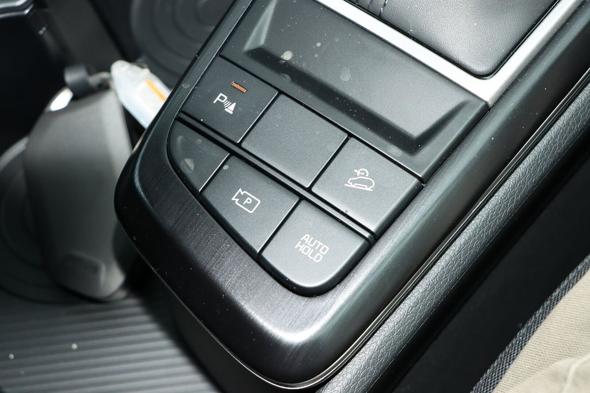2025 Kia Sportage SX NQ5 PE