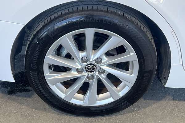2021 Toyota Camry Ascent Sport AXVH70R