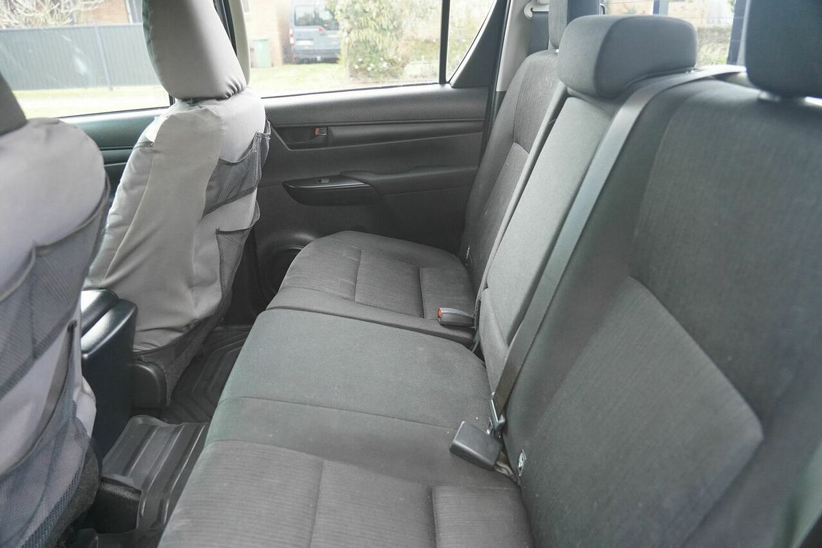 2020 Toyota Hilux SR GUN126R 4X4