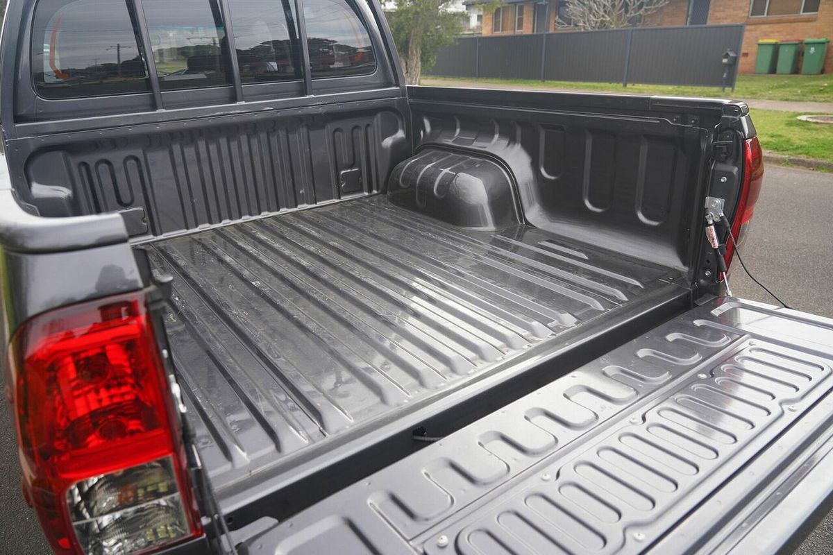 2020 Toyota Hilux SR GUN126R 4X4