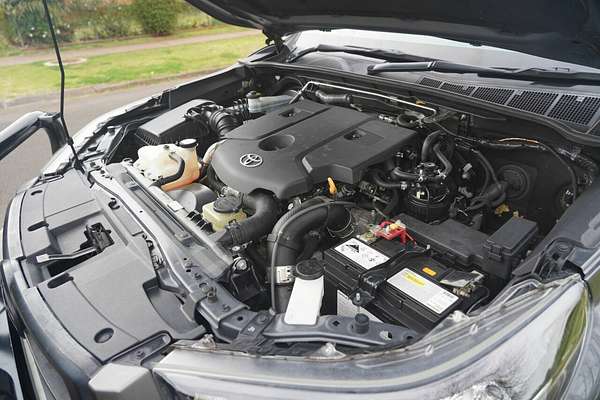 2020 Toyota Hilux SR GUN126R 4X4