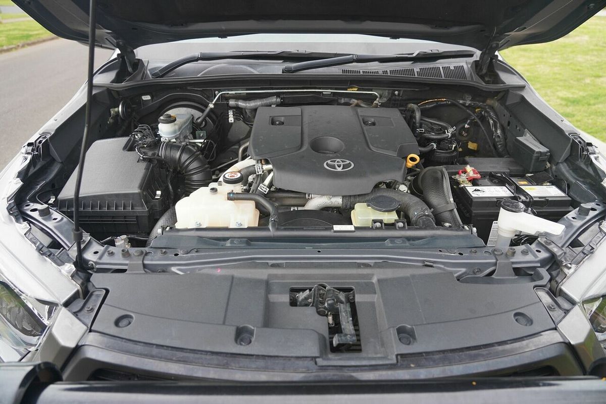 2020 Toyota Hilux SR GUN126R 4X4