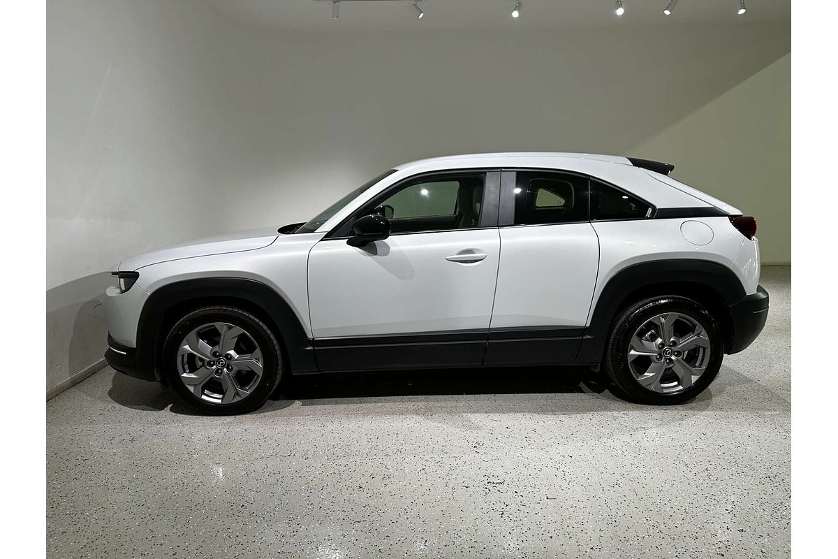 2022 Mazda MX-30 G20e Touring DR Series