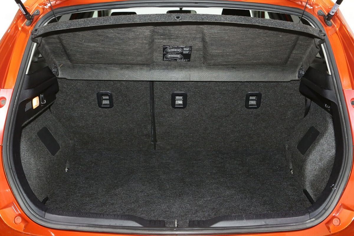 2015 Toyota Corolla Ascent Sport ZRE182R