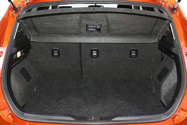 2015 Toyota Corolla Ascent Sport ZRE182R
