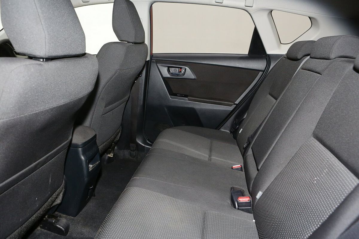 2015 Toyota Corolla Ascent Sport ZRE182R