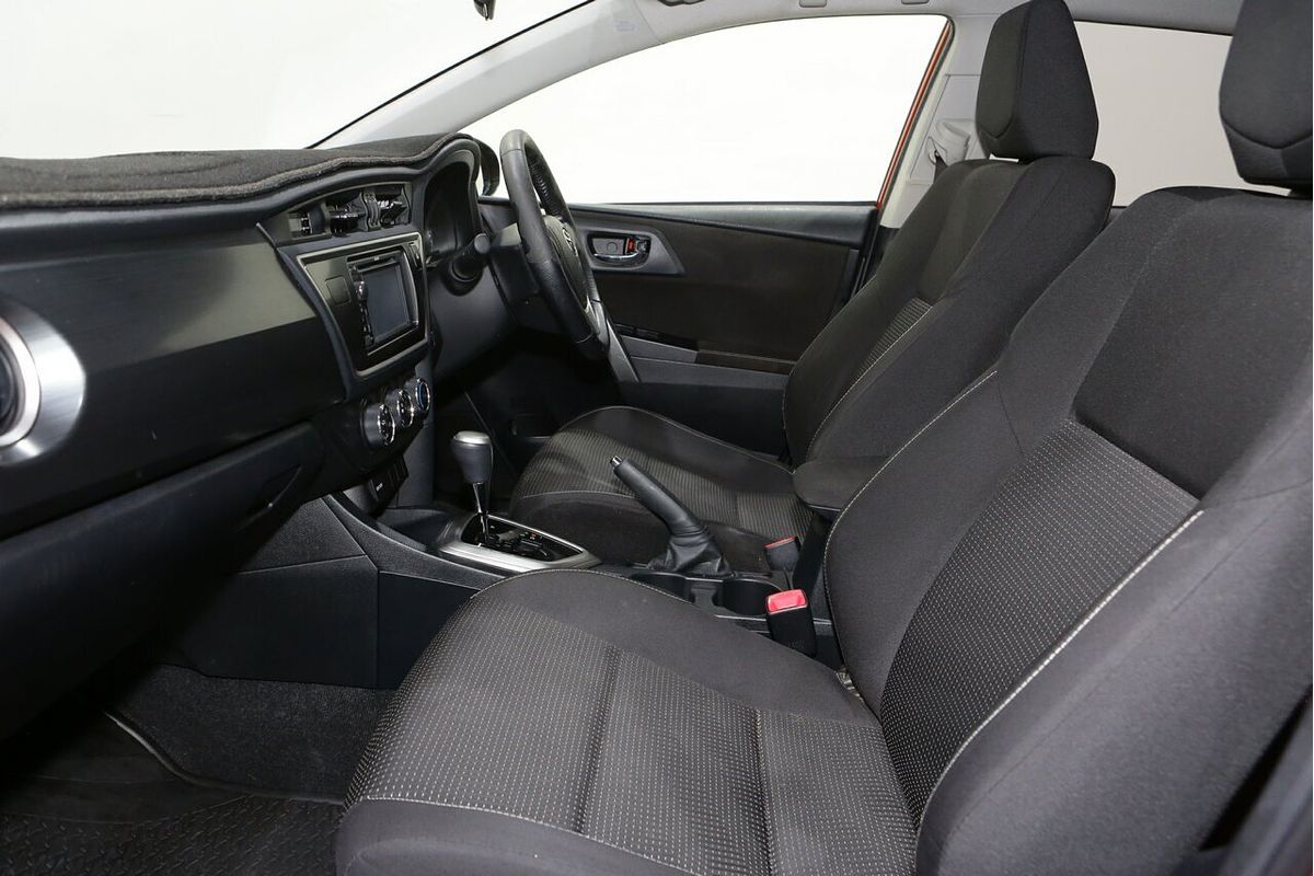 2015 Toyota Corolla Ascent Sport ZRE182R