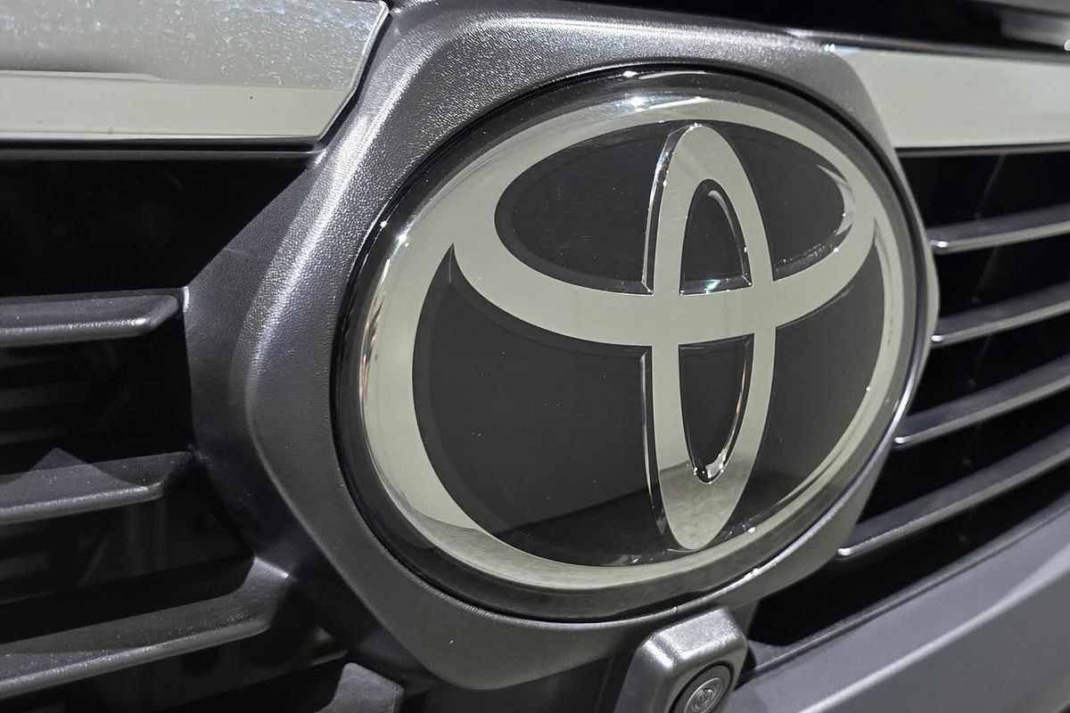 2023 Toyota Hilux Rogue GUN126R 4X4