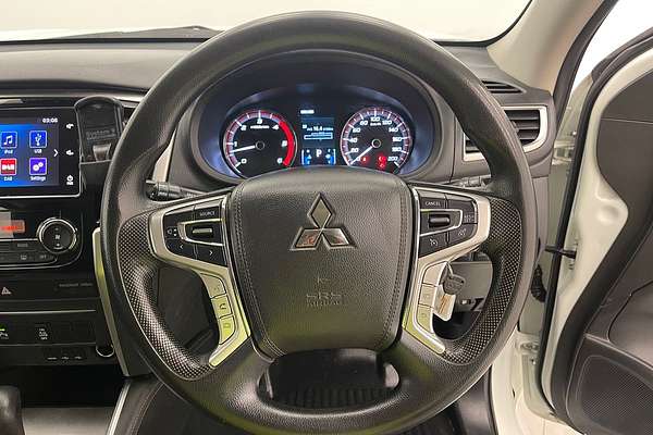 2021 Mitsubishi Triton GLX+ MR 4X4