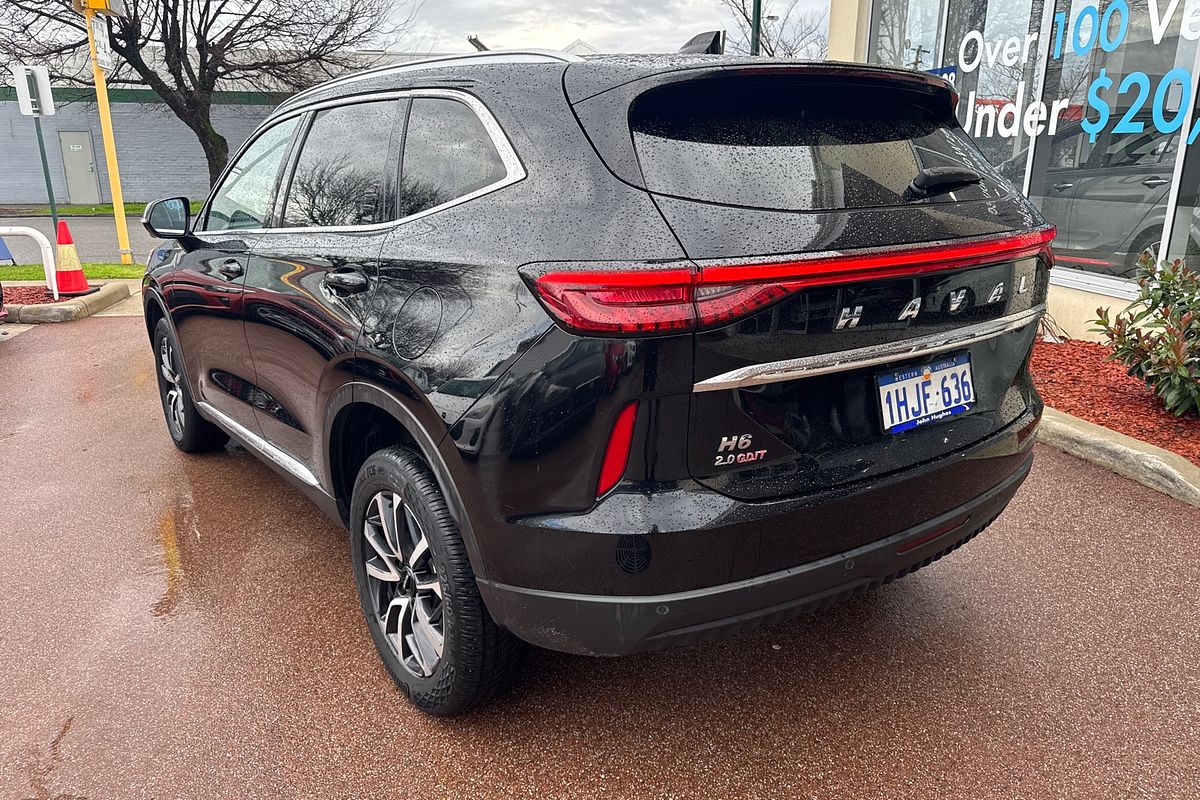 2021 GWM H6 Lux B01